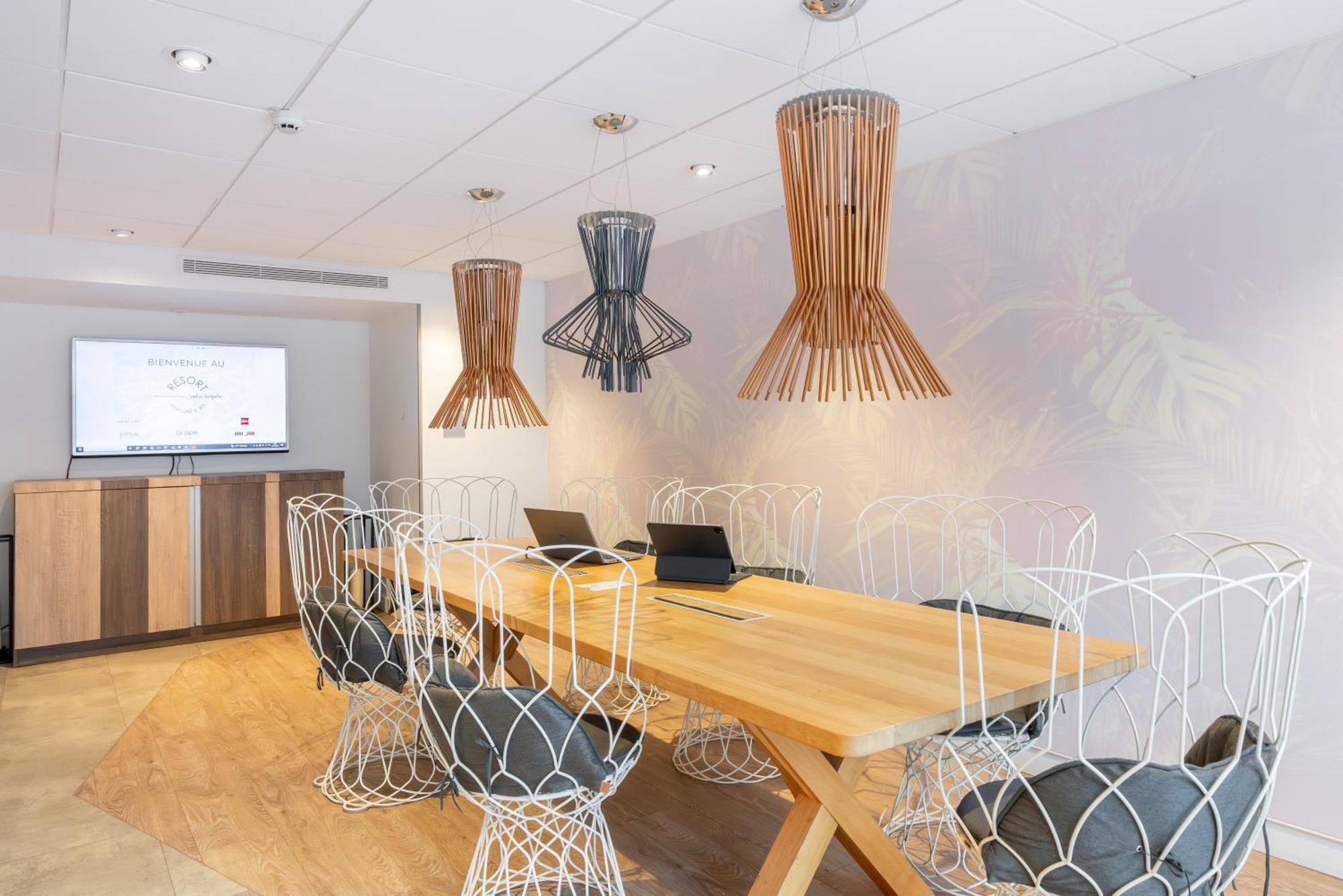 Mercure Antibes Sophia Antipolis 4* Valbonne