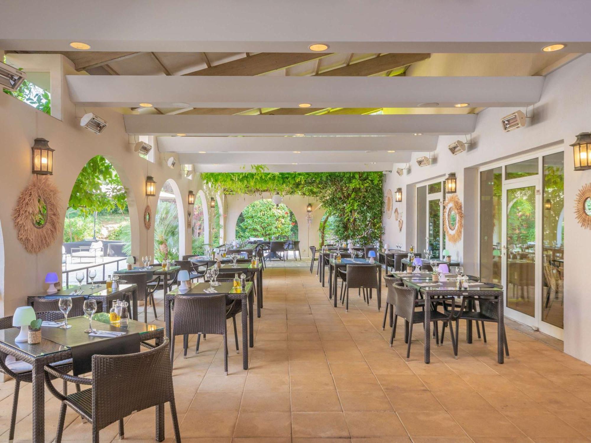 Mercure Antibes Sophia Antipolis Hotel