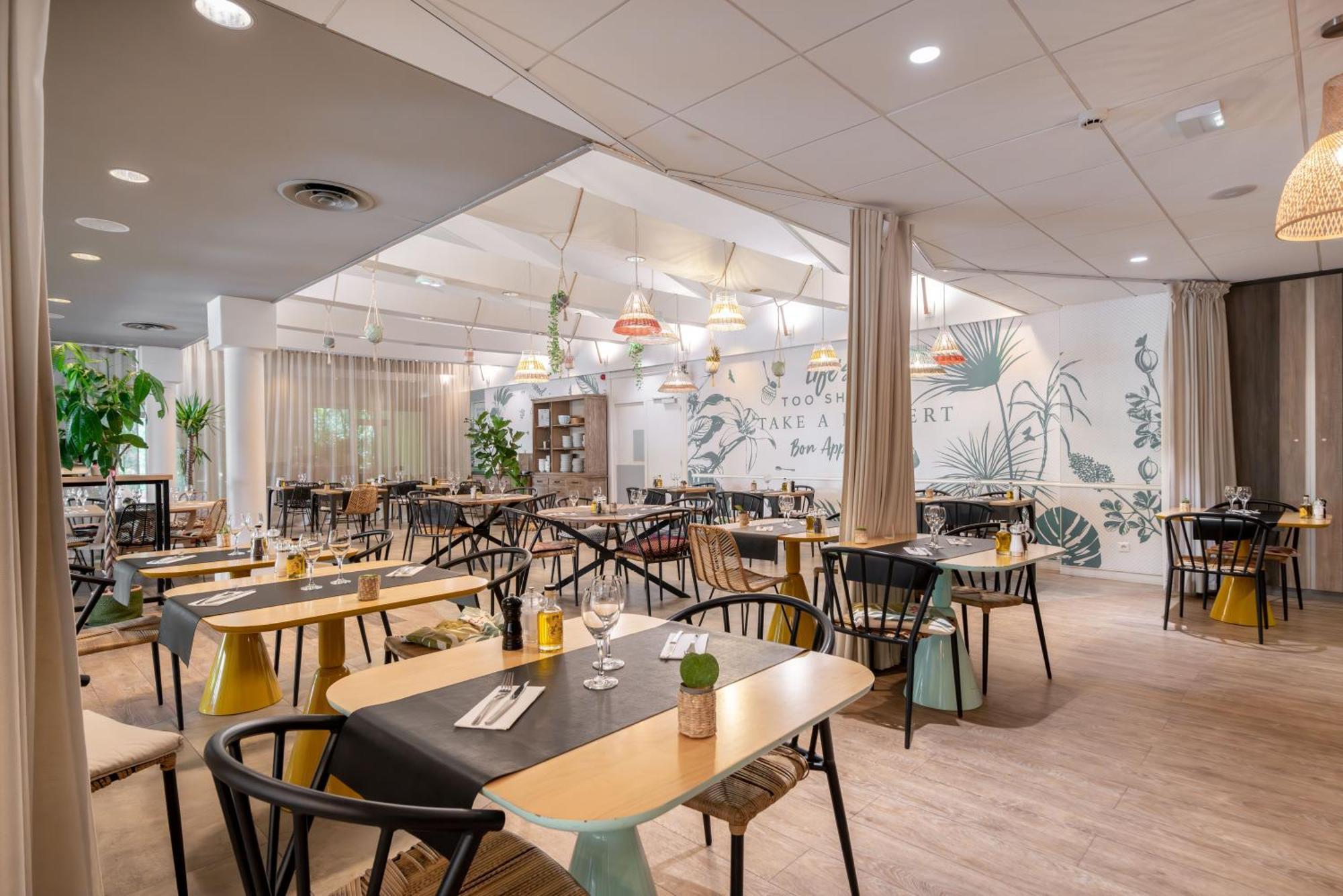 Mercure Antibes Sophia Antipolis 4*